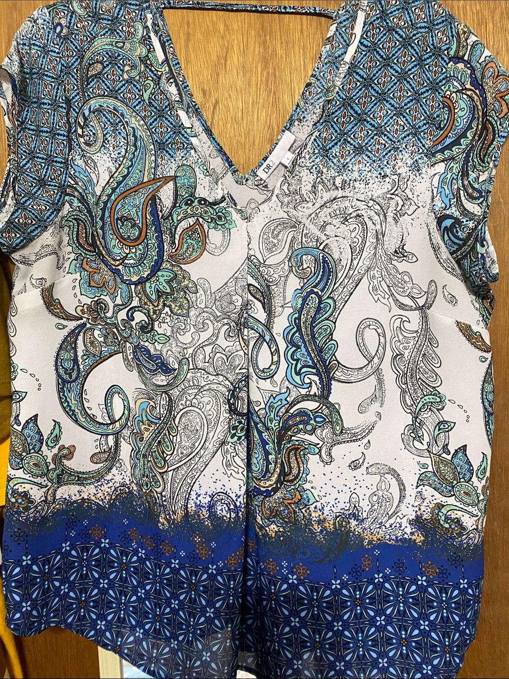 DR2 Blue Teal Paisley V-Neck Short Sleeve Blouse